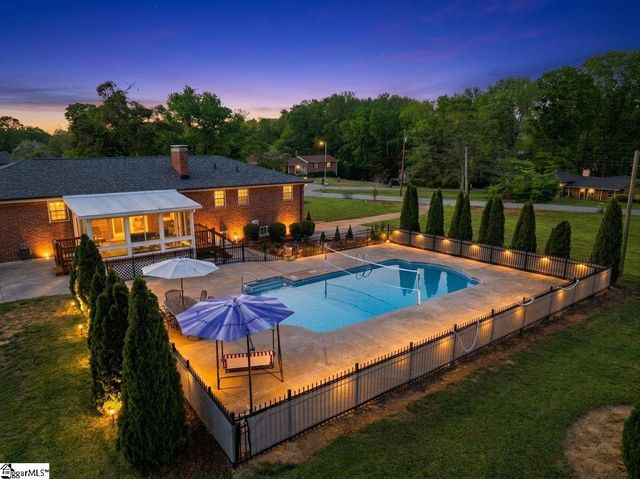 300 Bethel Drive, Mauldin, SC 29662