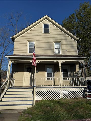 20 Van Buren Street, Warwick, NY 10990