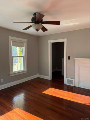 20 Van Buren Street, Warwick, NY 10990