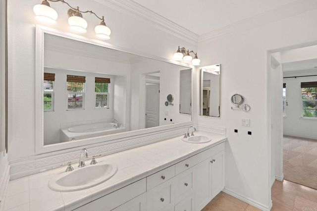 2705 Plumeria Drive, Carlsbad, CA 92009
