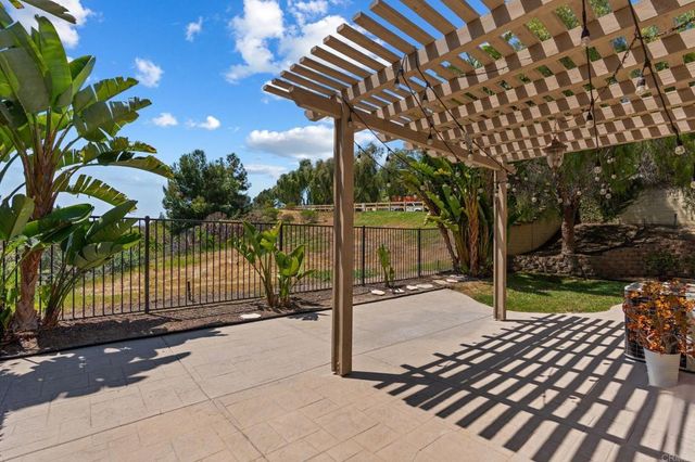 2705 Plumeria Drive, Carlsbad, CA 92009