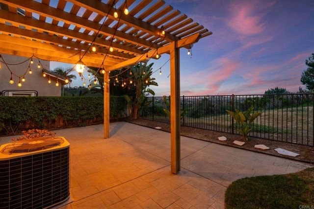 2705 Plumeria Drive, Carlsbad, CA 92009