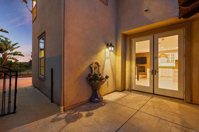 2705 Plumeria Drive, Carlsbad, CA 92009