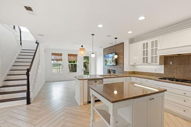 2705 Plumeria Drive, Carlsbad, CA 92009