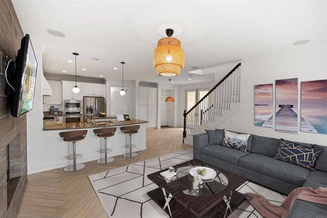 2705 Plumeria Drive, Carlsbad, CA 92009