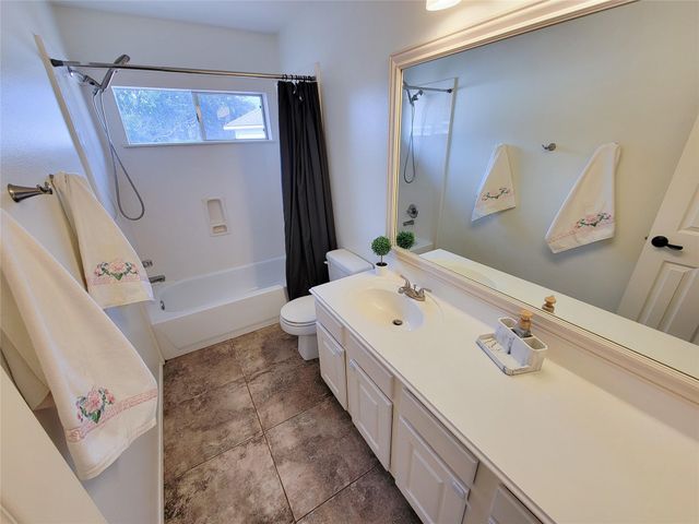 21911 Pale Meadow Court, Katy, TX 77450