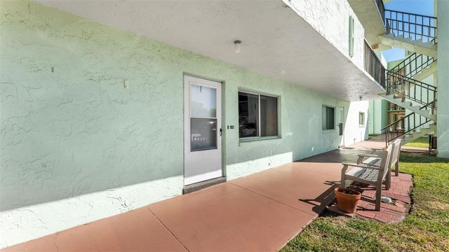 1130 N LAKE PARKER AVENUE A109, Lakeland, FL 33805