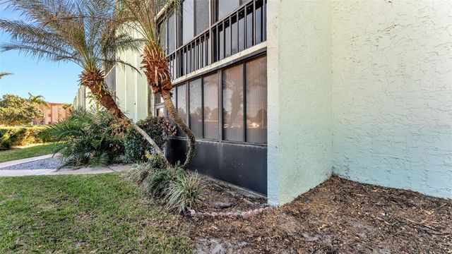 1130 N LAKE PARKER AVENUE A109, Lakeland, FL 33805