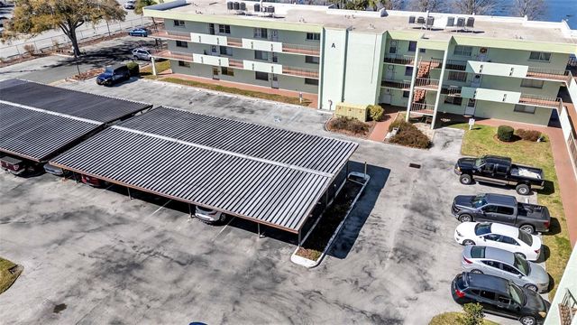 1130 N LAKE PARKER AVENUE A109, Lakeland, FL 33805