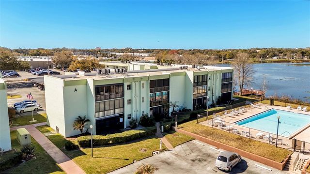 1130 N LAKE PARKER AVENUE A109, Lakeland, FL 33805