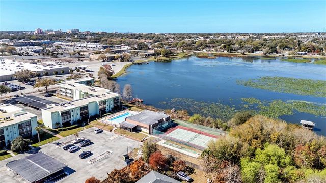 1130 N LAKE PARKER AVENUE A109, Lakeland, FL 33805