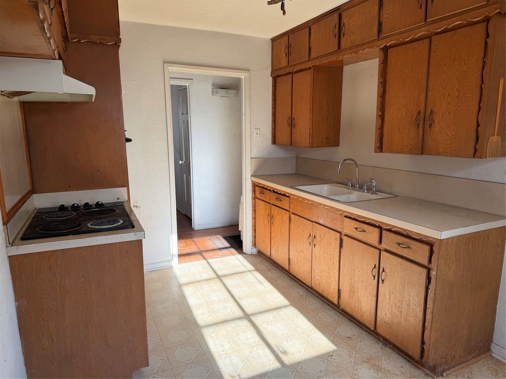 2726 Avon Street, Dallas, TX 75211 — photo 5