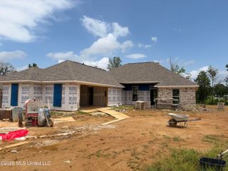 570 Patrick Farms Drive, Pearl, MS 39208