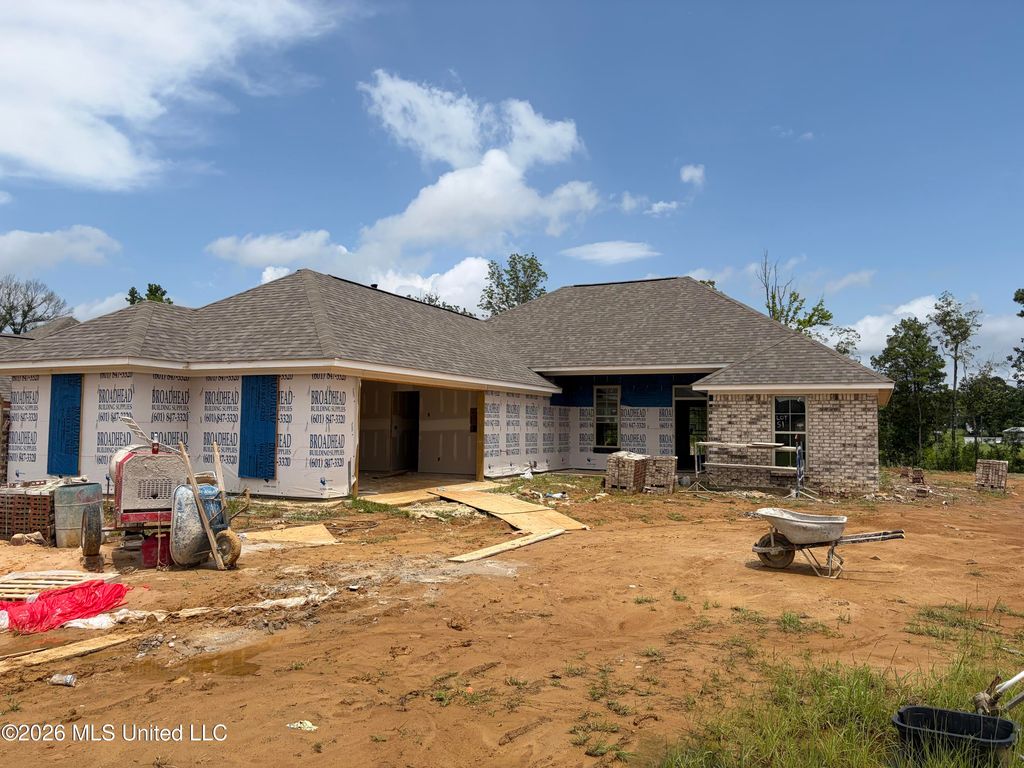 570 Patrick Farms Drive, Pearl, MS 39208