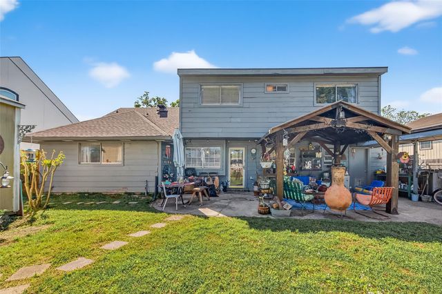 3107 Silver Springs Drive, La Porte, TX 77571