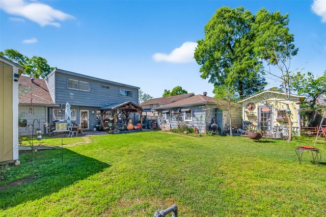 3107 Silver Springs Drive, La Porte, TX 77571