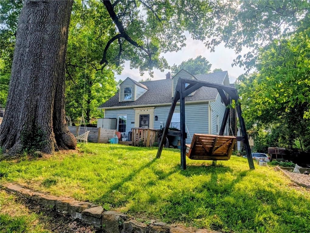 820 S Glenwood Avenue, Independence, MO 64053