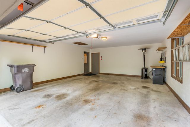 4 Monovar Lane, Hot Springs Village, AR 71909