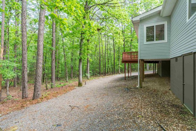 4 Monovar Lane, Hot Springs Village, AR 71909