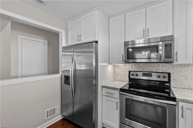 701 Maralon DR, Virginia Beach, VA 23464