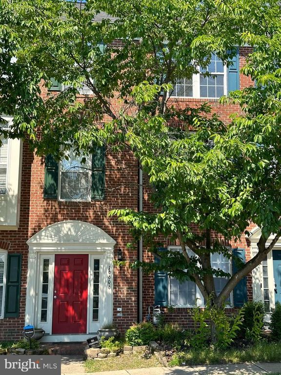16606 BARGE CIR, Woodbridge, VA 22191