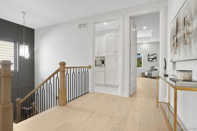 4106 Elmhurst Avenue, Royal Oak, MI 48073