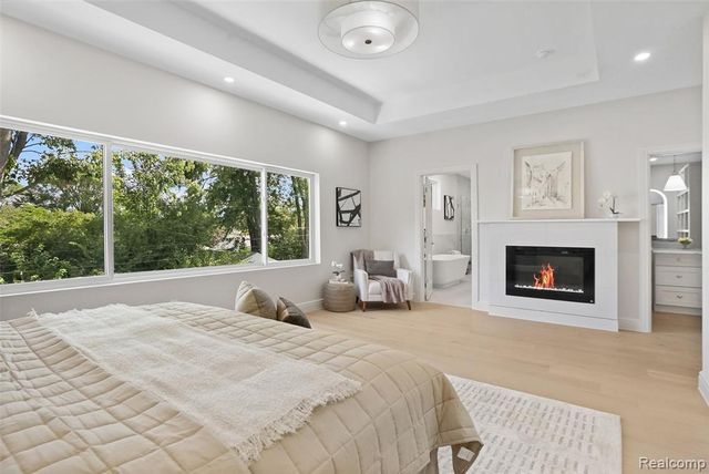 4106 Elmhurst Avenue, Royal Oak, MI 48073