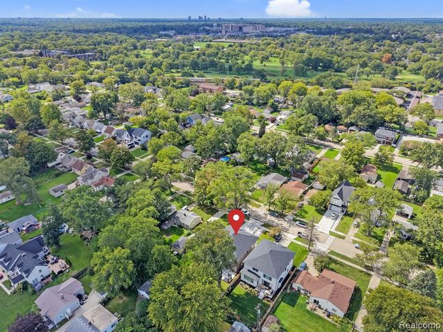 4106 Elmhurst Avenue, Royal Oak, MI 48073