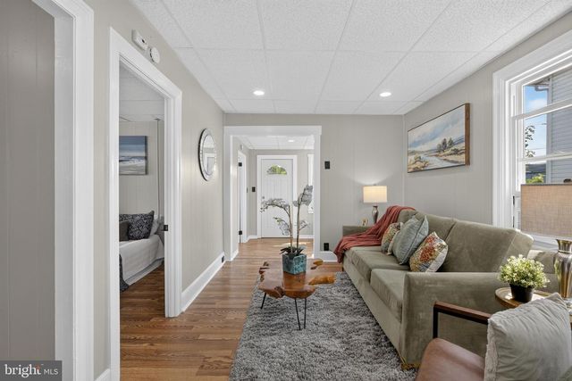 908 PRICE ST, Marcus Hook, PA 19061