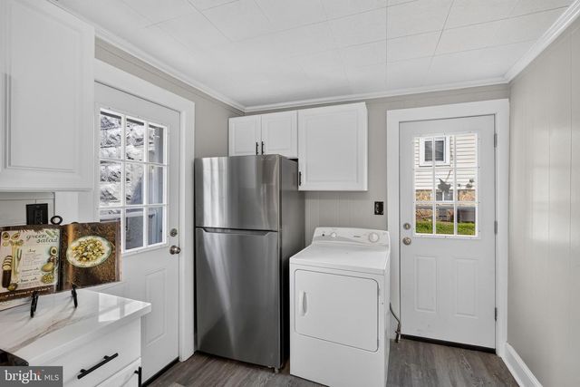 908 PRICE ST, Marcus Hook, PA 19061