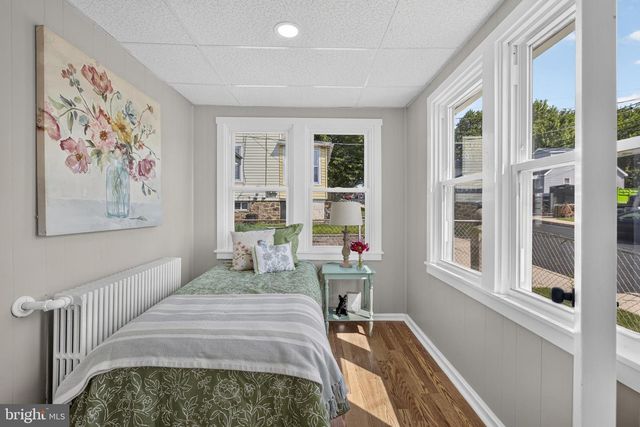 908 PRICE ST, Marcus Hook, PA 19061