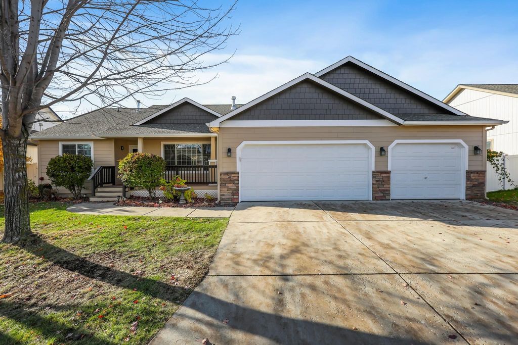 5103 N McIntosh Ct, Spokane, WA 99206