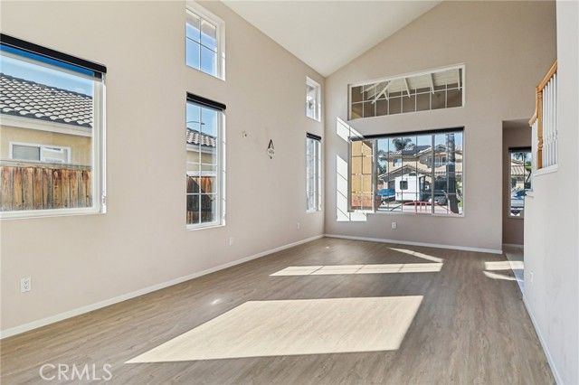 5667 Dartmoor Circle, Oceanside, CA 92057