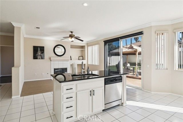 5667 Dartmoor Circle, Oceanside, CA 92057