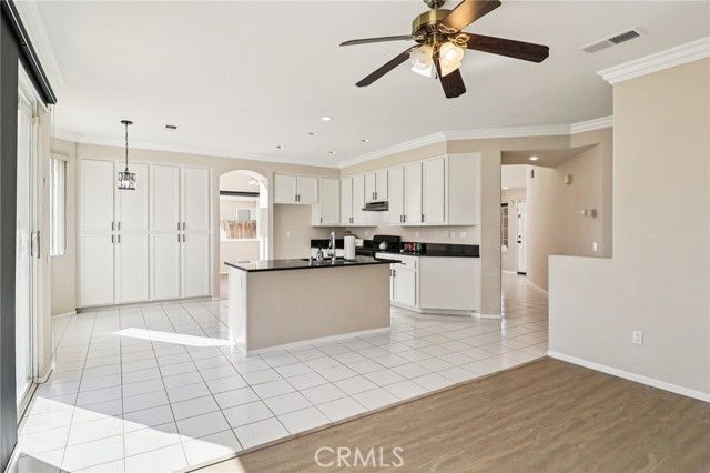 5667 Dartmoor Circle, Oceanside, CA 92057