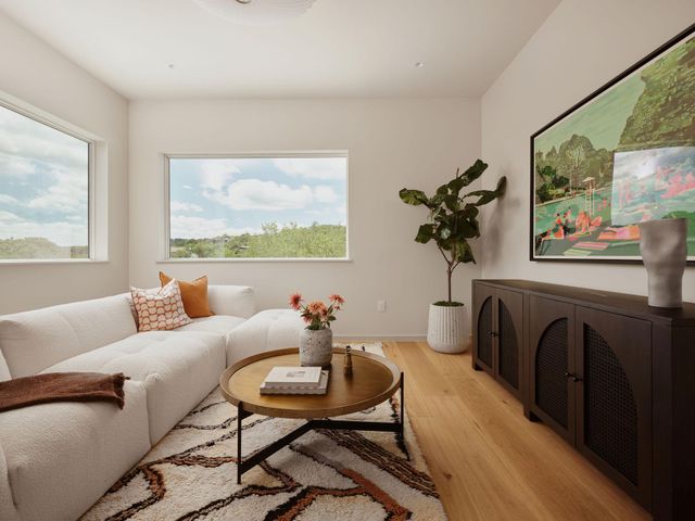 1901 Toro Canyon RD, Austin, TX 78746