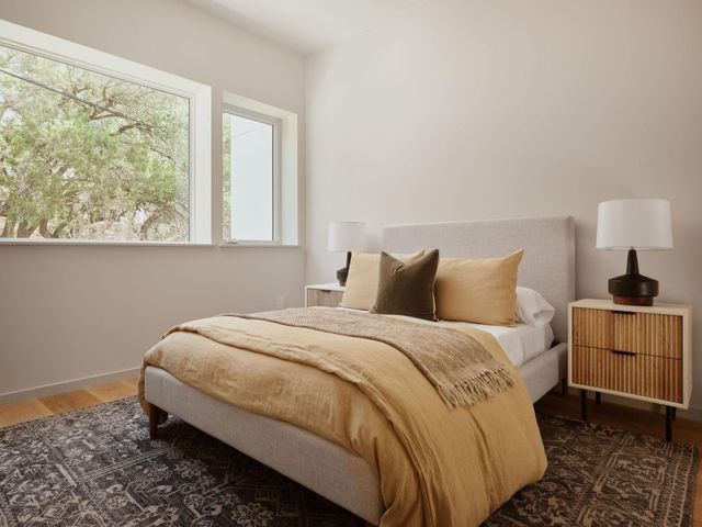 1901 Toro Canyon RD, Austin, TX 78746