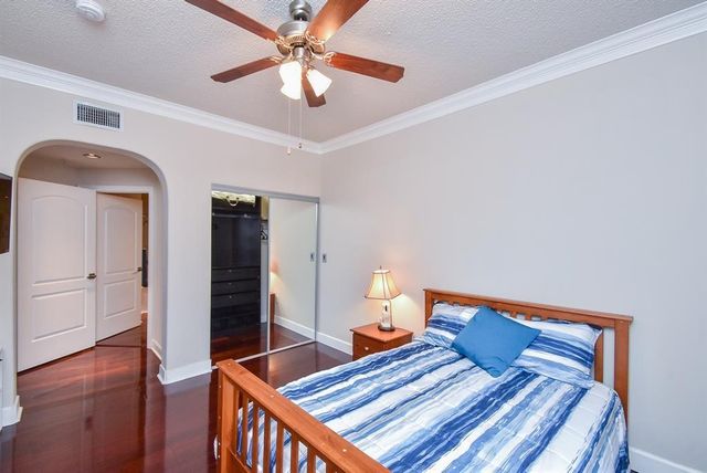 2299 Lone Star Drive 314, Sugar Land, TX 77479