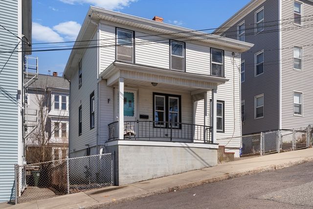 22 Montgomery St, Fall River, MA 02720