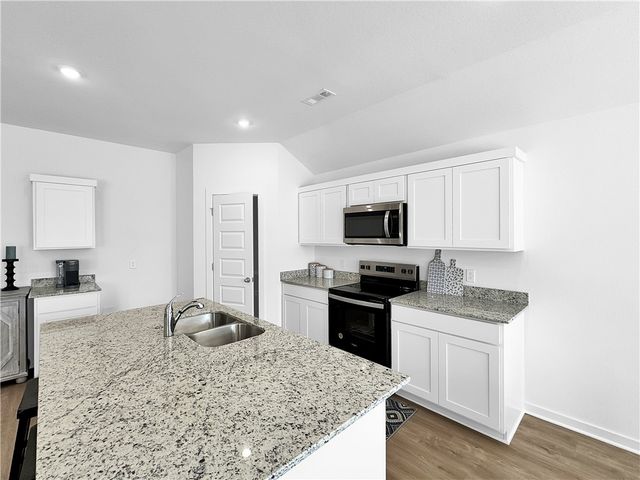 3080 Amarillo Way, Centerton, AR 72736