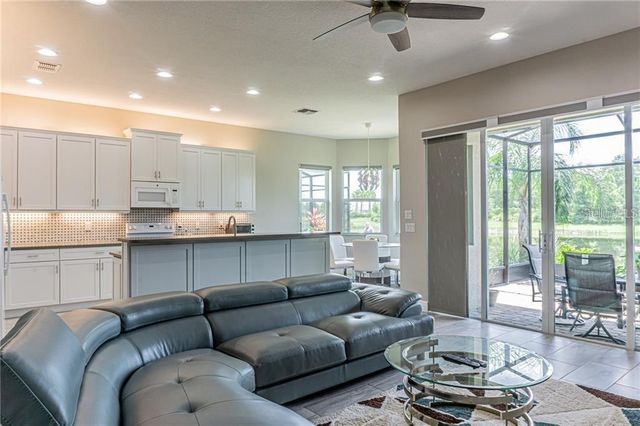 4836 GRAND BANKS DRIVE, Wimauma, FL 33598
