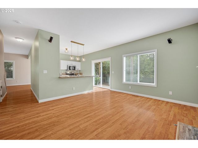 5966 FROST Ln, Lake Oswego, OR 97035