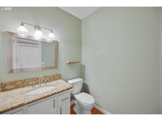 5966 FROST Ln, Lake Oswego, OR 97035