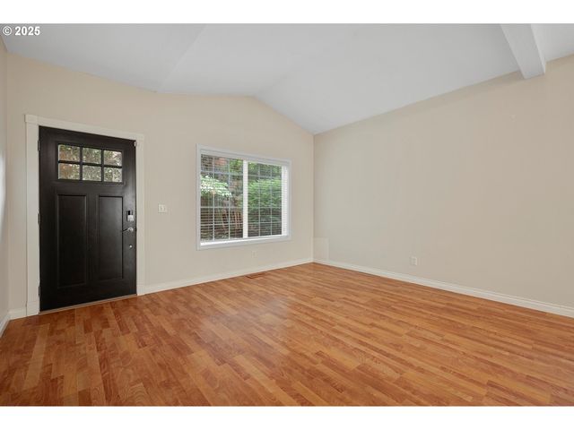 5966 FROST Ln, Lake Oswego, OR 97035