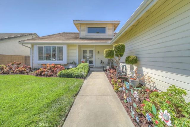 890 W 21 Street, Upland, CA 91784