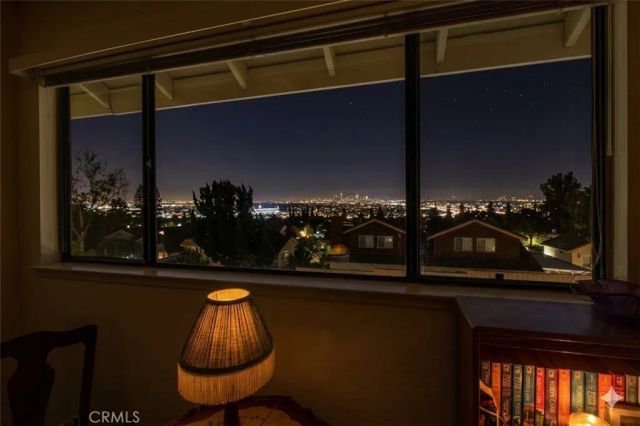 890 W 21 Street, Upland, CA 91784
