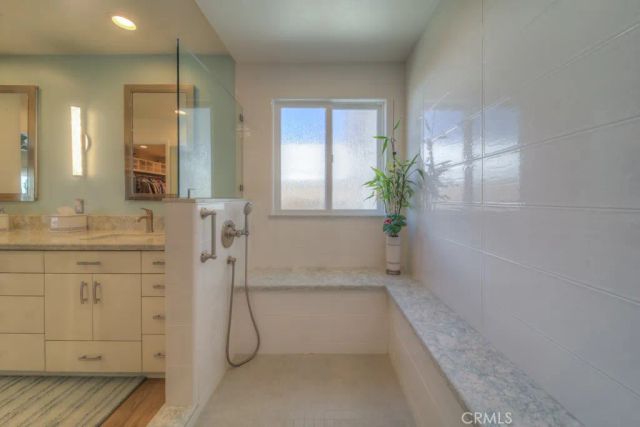 890 W 21 Street, Upland, CA 91784
