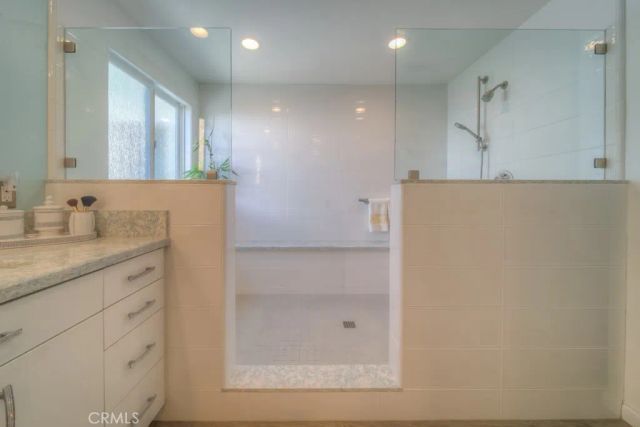 890 W 21 Street, Upland, CA 91784