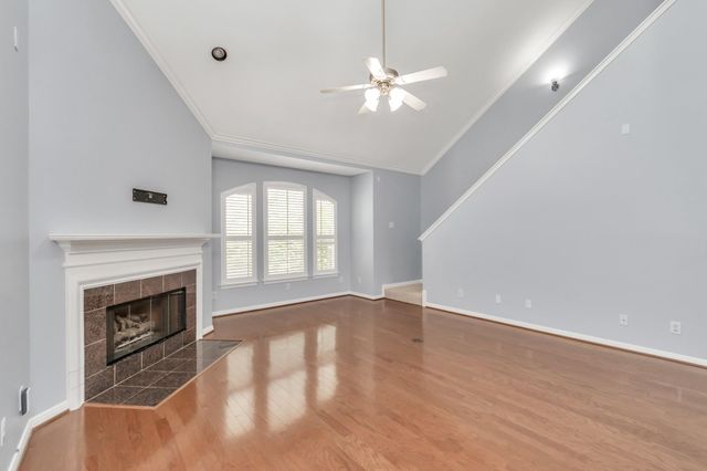 2901 W Dallas Street, Houston, TX 77019