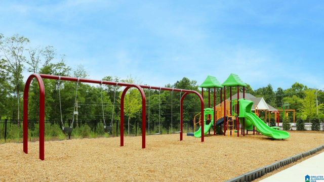 268 HALIFAX LANE, Chelsea, AL 35043